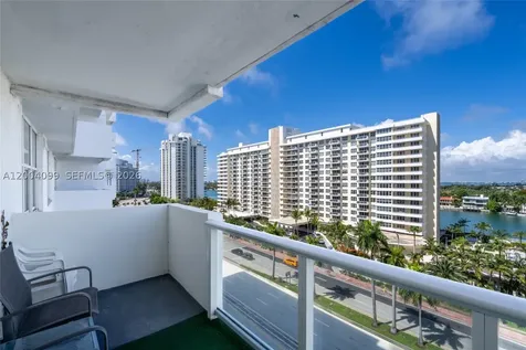 5601 Collins Avenue Miami Beach FL 33140