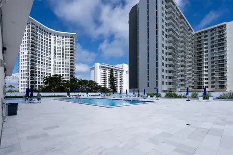 5601 Collins Avenue Miami Beach FL 33140