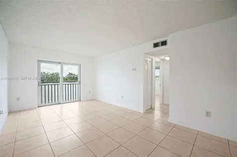 9915 W Okeechobee Road Hialeah Gardens FL 33016