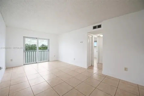 9915 W Okeechobee Road Hialeah Gardens FL 33016
