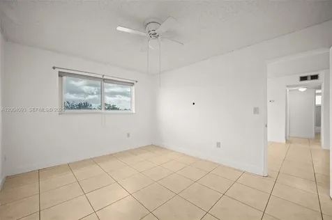 9915 W Okeechobee Road Hialeah Gardens FL 33016