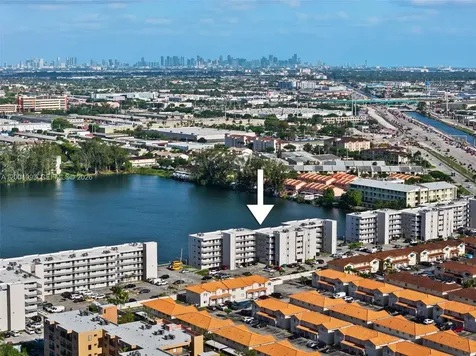 9915 W Okeechobee Road Hialeah Gardens FL 33016