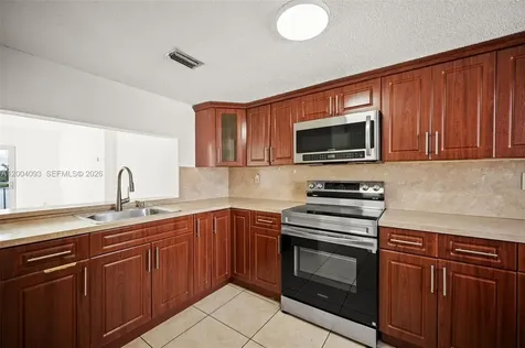 9915 W Okeechobee Road Hialeah Gardens FL 33016