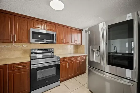 9915 W Okeechobee Road Hialeah Gardens FL 33016