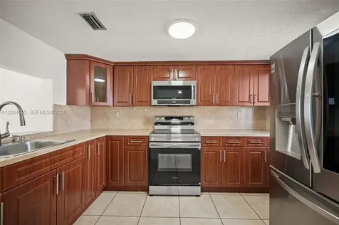 9915 W Okeechobee Road Hialeah Gardens FL 33016