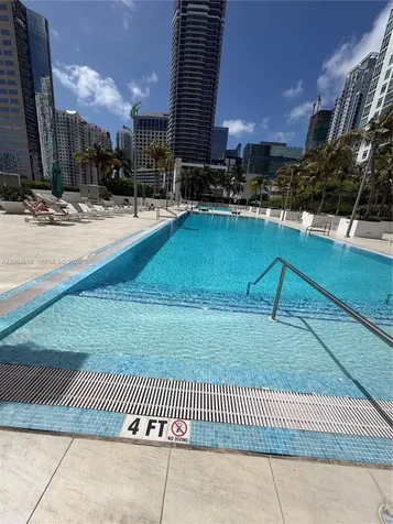 Miami FL 33131