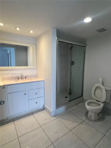 17500 N Bay Road Sunny Isles Beach FL 33160