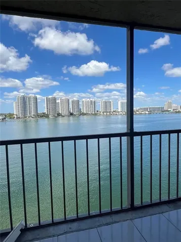 17500 N Bay Road Sunny Isles Beach FL 33160