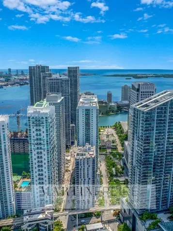 31 SE 6th Street Miami FL 33131