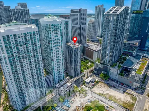 31 SE 6th Street Miami FL 33131