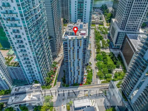 31 SE 6th Street Miami FL 33131