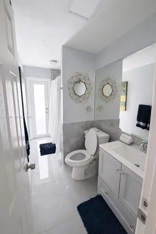 8085 NW 21st Street Sunrise FL 33322