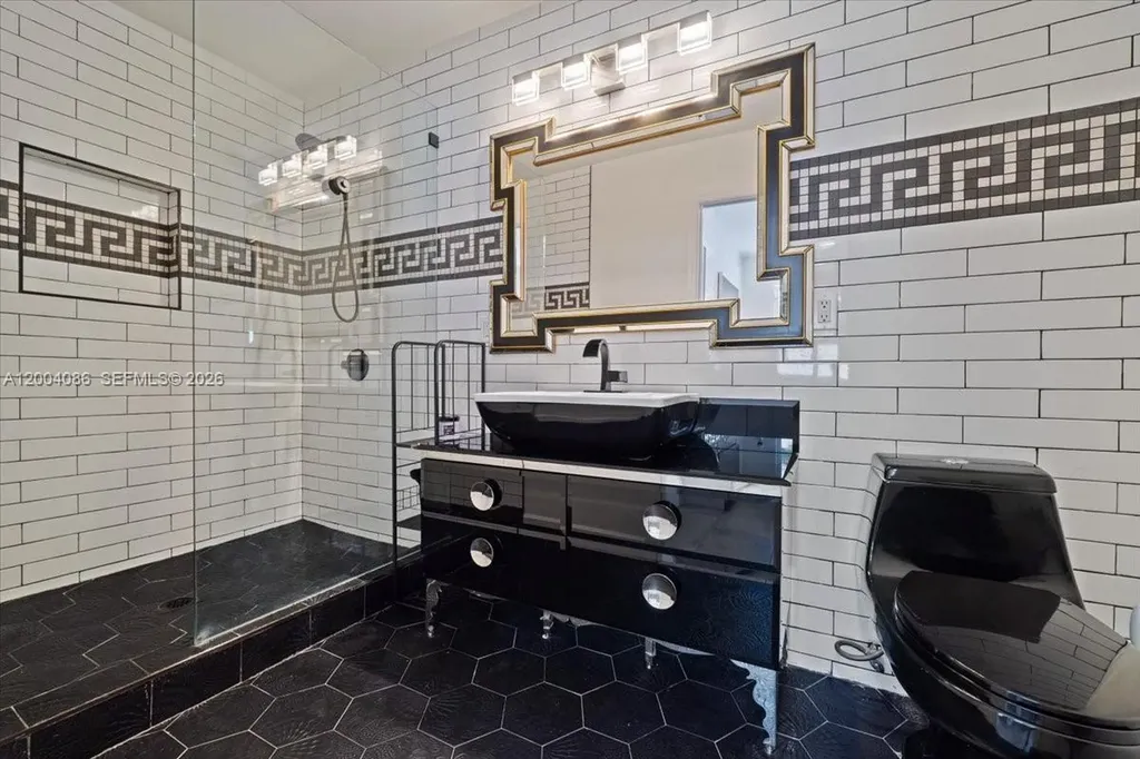 2632 NE 35th Street Fort Lauderdale FL 33306