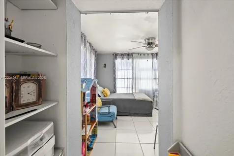 9025 SW 36th Street Miami FL 33165