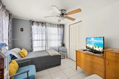 9025 SW 36th Street Miami FL 33165