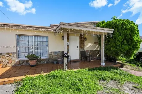 9025 SW 36th Street Miami FL 33165