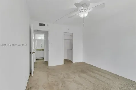 3013 Ventnor G Deerfield Beach FL 33442