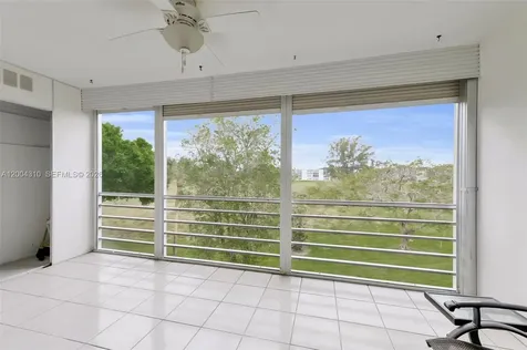 3013 Ventnor G Deerfield Beach FL 33442