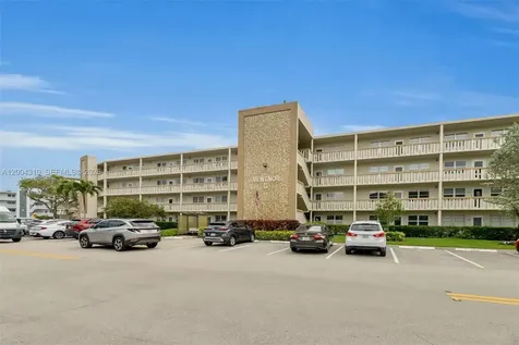3013 Ventnor G Deerfield Beach FL 33442
