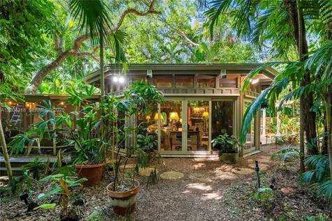 3584 Saint Gaudens Road Miami FL 33133