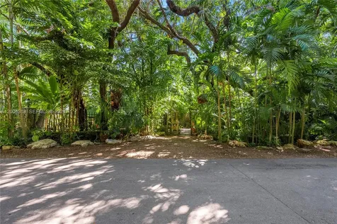 3584 Saint Gaudens Road Miami FL 33133