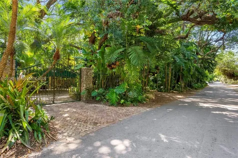 3584 Saint Gaudens Road Miami FL 33133