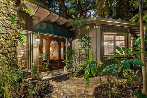 3584 Saint Gaudens Road Miami FL 33133