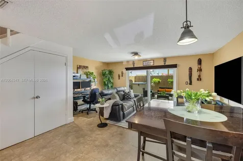 8055 NW 8th Street Miami FL 33126