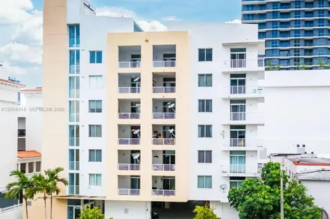 425 NE 30th Street Miami FL 33137