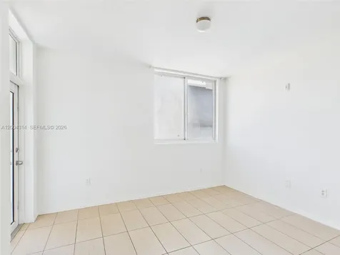 425 NE 30th Street Miami FL 33137