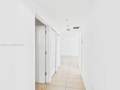 425 NE 30th Street Miami FL 33137