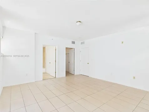 425 NE 30th Street Miami FL 33137
