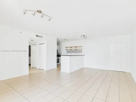 425 NE 30th Street Miami FL 33137