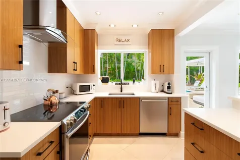 1029 Mariposa Avenue Coral Gables FL 33146