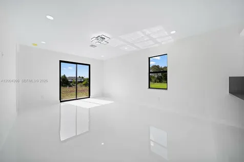322 Ranch Avenue Lehigh Acres FL 33974