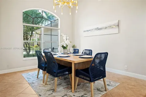 2556 Eagle Run Lane Weston FL 33327