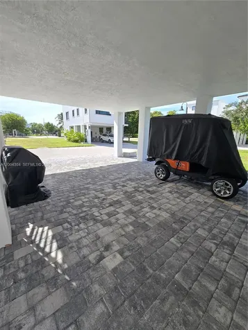 94825 Overseas Highway #187 Key Largo FL 33037