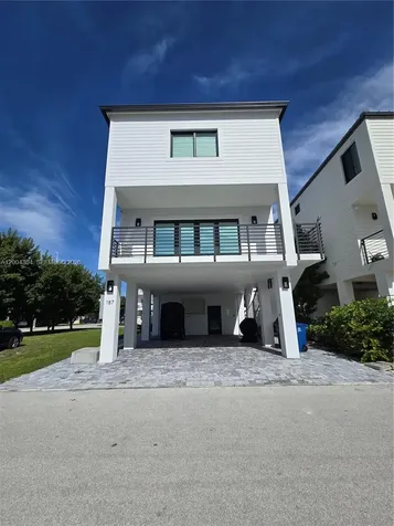94825 Overseas Highway #187 Key Largo FL 33037