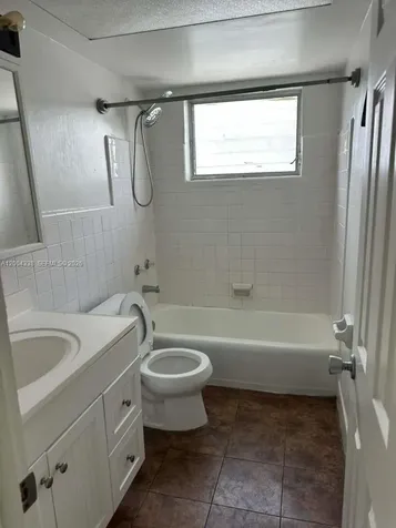 11925 NE 19th Drive North Miami FL 33181