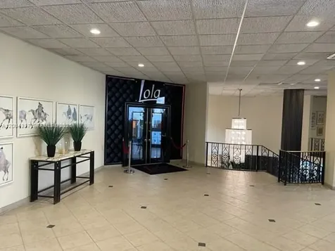 5555 Collins Avenue Miami Beach FL 33140