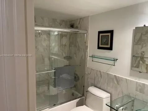 5555 Collins Avenue Miami Beach FL 33140