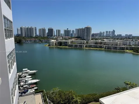 18041 Biscayne Boulevard Aventura FL 33160
