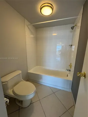 18041 Biscayne Boulevard Aventura FL 33160