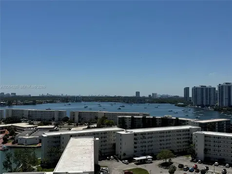 18041 Biscayne Boulevard Aventura FL 33160