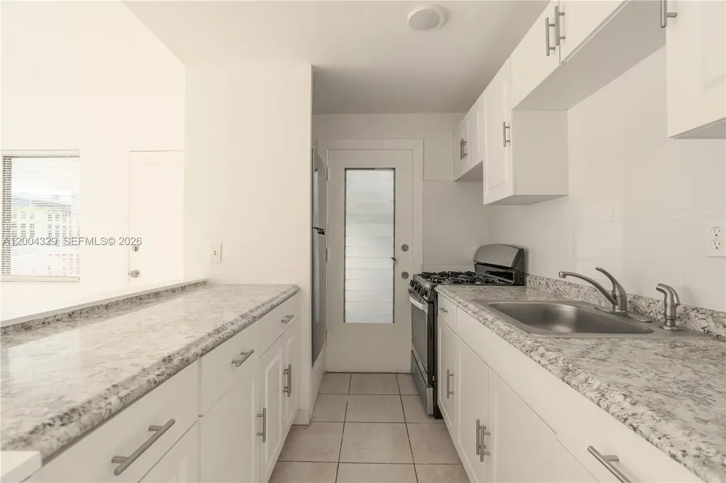 7311 Gary Avenue Miami Beach FL 33141