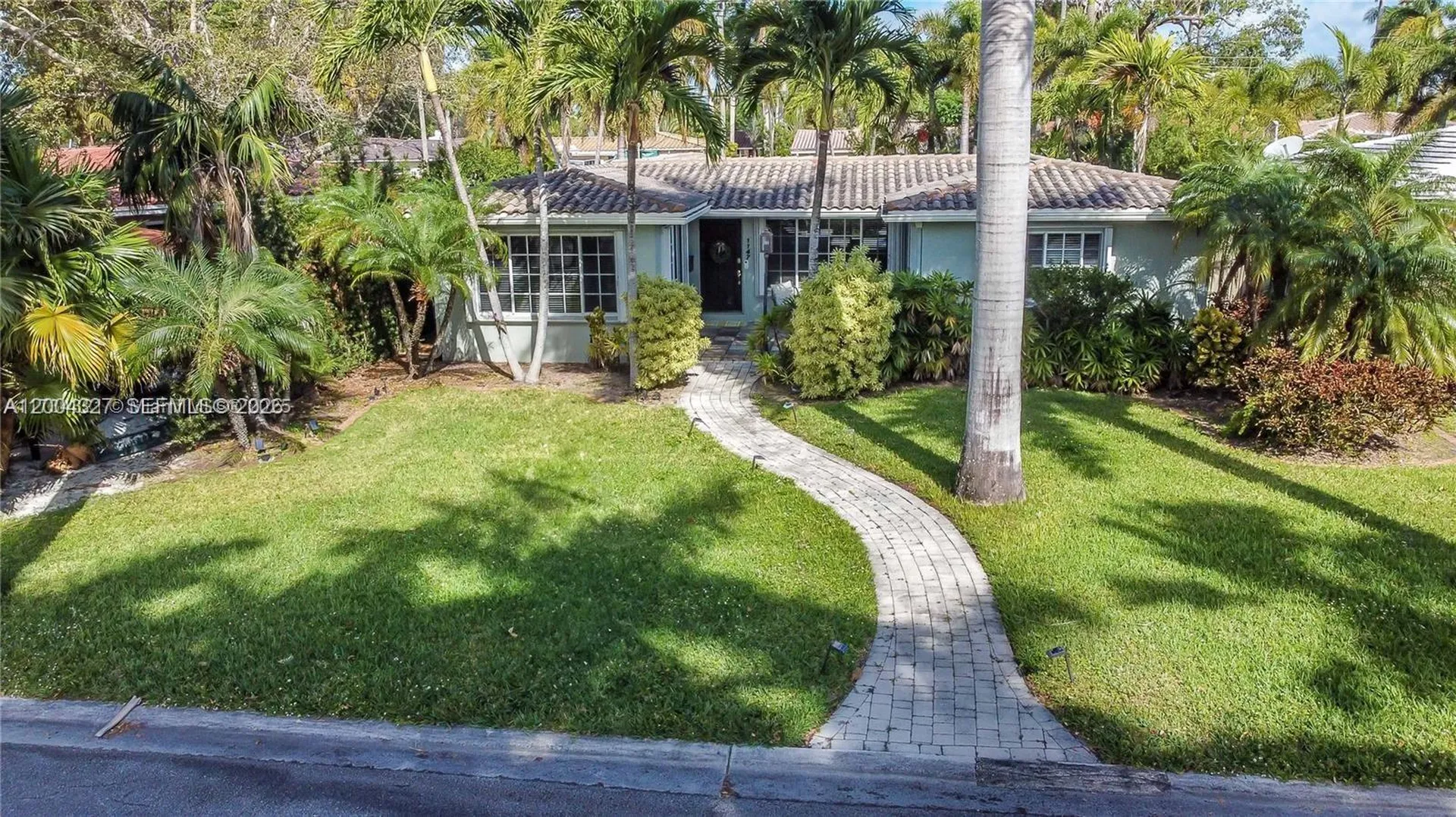 1147 Buchanan Street Hollywood FL 33019