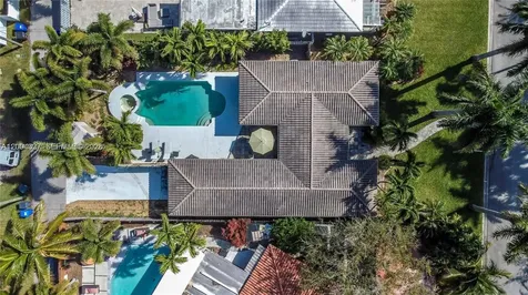 1147 Buchanan Street Hollywood FL 33019