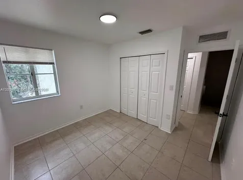 941 SW 6th Place Florida City FL 33034
