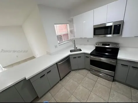 941 SW 6th Place Florida City FL 33034