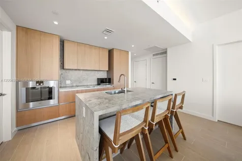 500 Alton Road Miami Beach FL 33139